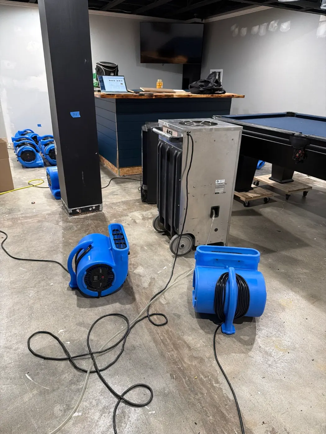 Large-scale water extraction in Old Town Westfield business space